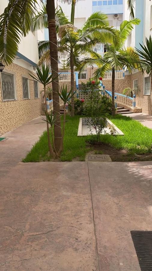 Appartement Martil 3 Chambres Proche De Centre Ville 5Mn A Pied Et La Plage 10Mn A Pied Et 10Mn De Aeroport Tetouan En Voiture Exterior photo