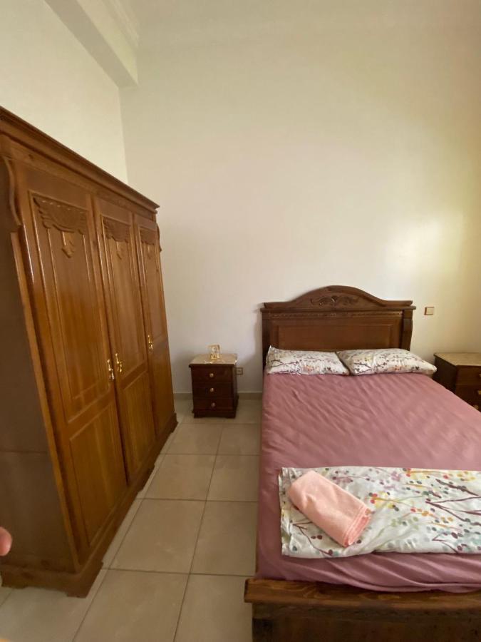 Appartement Martil 3 Chambres Proche De Centre Ville 5Mn A Pied Et La Plage 10Mn A Pied Et 10Mn De Aeroport Tetouan En Voiture Exterior photo