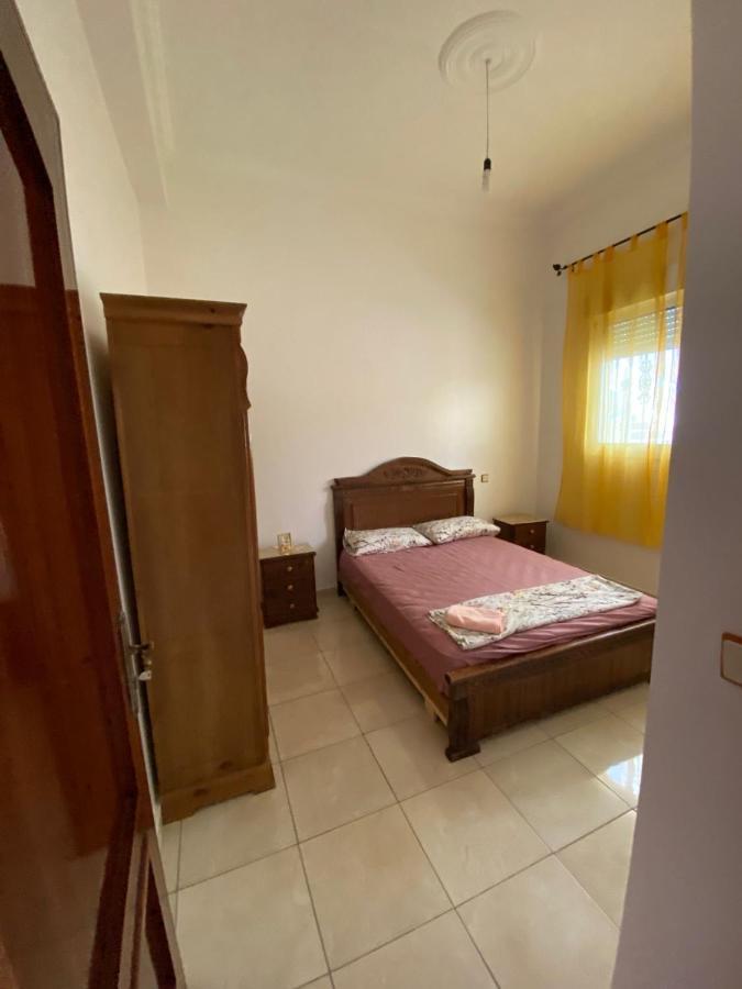 Appartement Martil 3 Chambres Proche De Centre Ville 5Mn A Pied Et La Plage 10Mn A Pied Et 10Mn De Aeroport Tetouan En Voiture Exterior photo