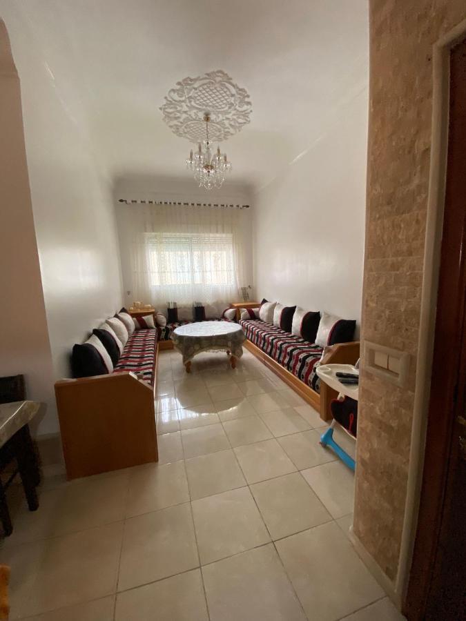 Appartement Martil 3 Chambres Proche De Centre Ville 5Mn A Pied Et La Plage 10Mn A Pied Et 10Mn De Aeroport Tetouan En Voiture Exterior photo