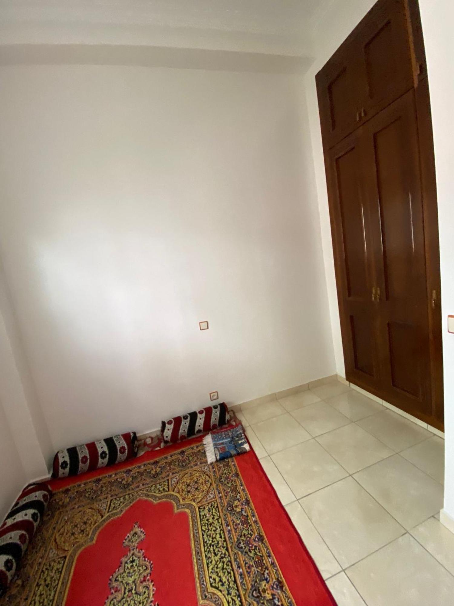Appartement Martil 3 Chambres Proche De Centre Ville 5Mn A Pied Et La Plage 10Mn A Pied Et 10Mn De Aeroport Tetouan En Voiture Exterior photo